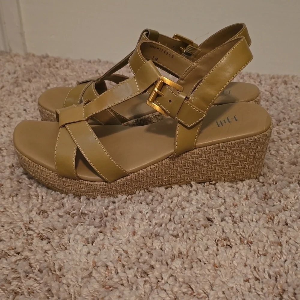 J.Jill Women's Tan Wedge Sandals EUC Size 7 (0718)